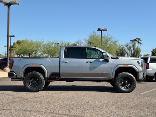 2025 GMC Sierra 2500HD AT4 Crew Cab Lower Image 2
