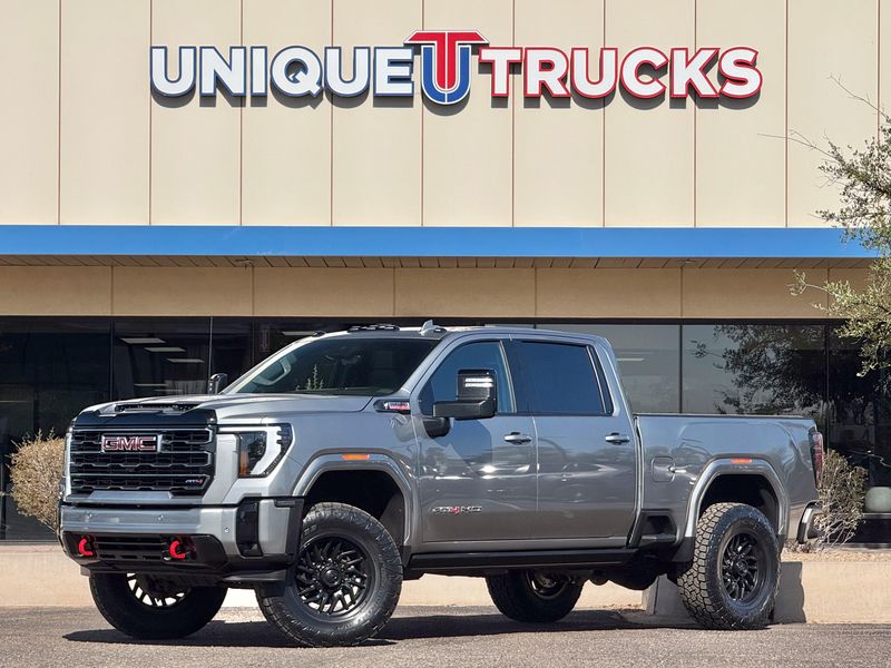 2025 GMC Sierra 2500HD AT4 Crew Cab Upper Image 1