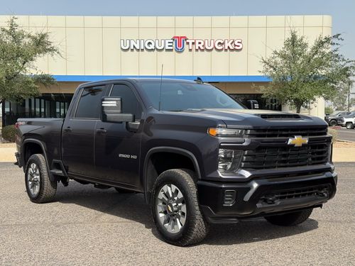 2024 Chevrolet Silverado 2500HD Custom Crew Cab Lower Image 1
