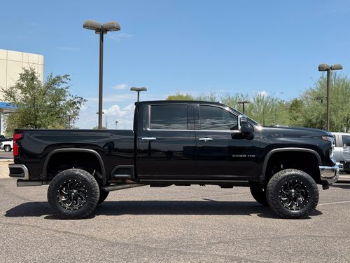 2024 Chevrolet Silverado 2500HD LTZ Crew Cab Lower Image 2