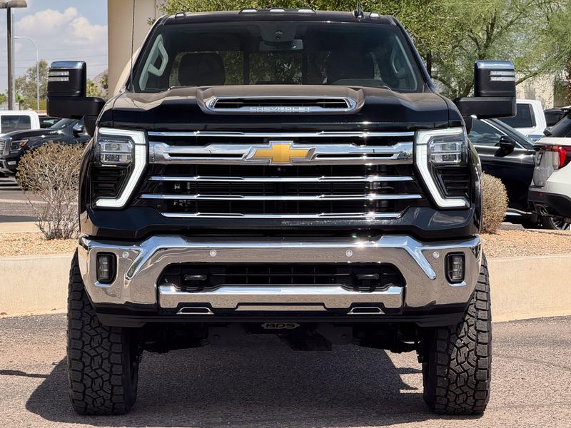 2024 Chevrolet Silverado 2500HD LTZ Crew Cab Upper Image 2