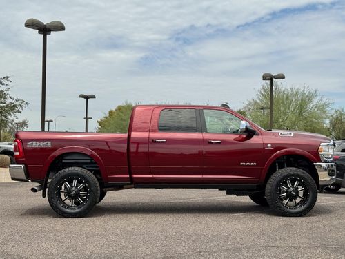 2021 Ram 2500 Laramie Mega Cab Lower Image 2
