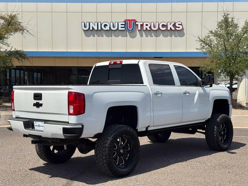 2017 Chevrolet Silverado 1500 LTZ Crew Cab Lower Image 3
