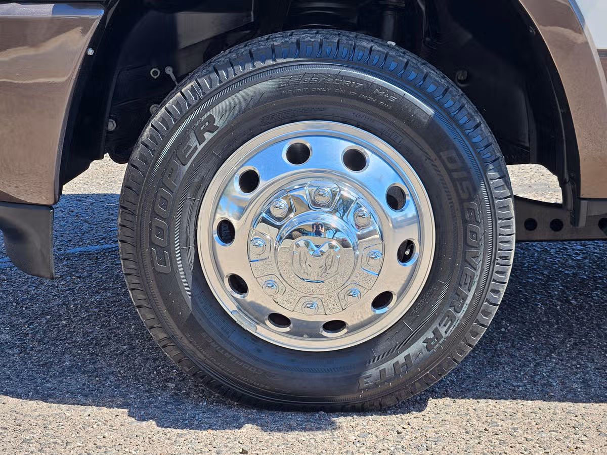 2022 Ram 3500 Limited Longhorn Image 12