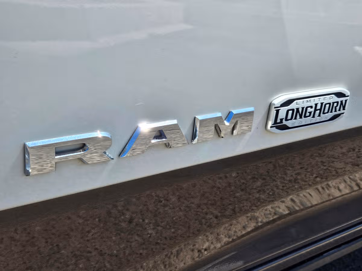 2022 Ram 3500 Limited Longhorn Image 13