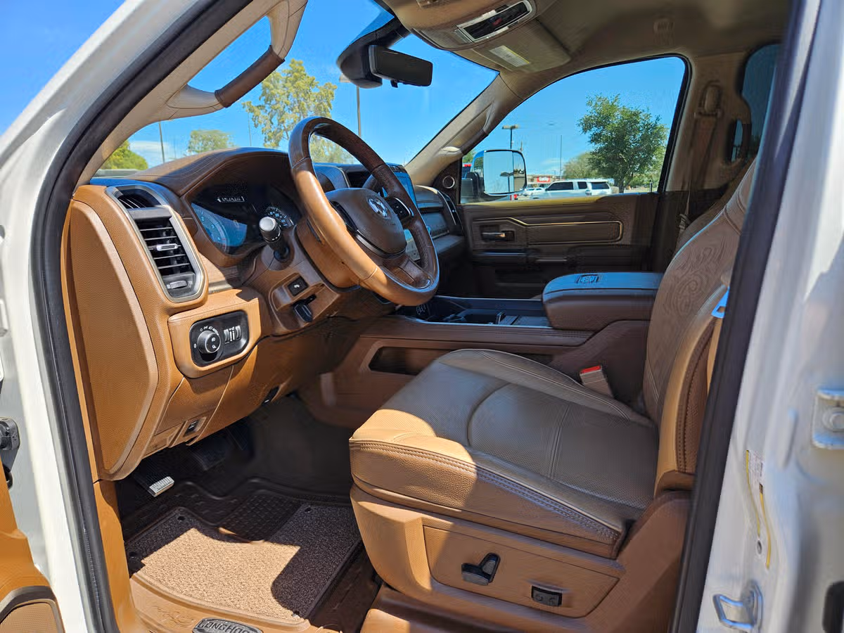 2022 Ram 3500 Limited Longhorn Image 16
