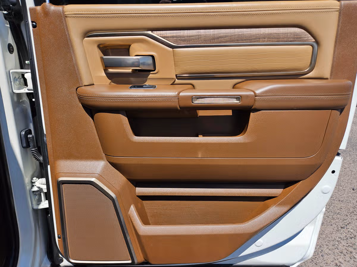 2022 Ram 3500 Limited Longhorn Image 22