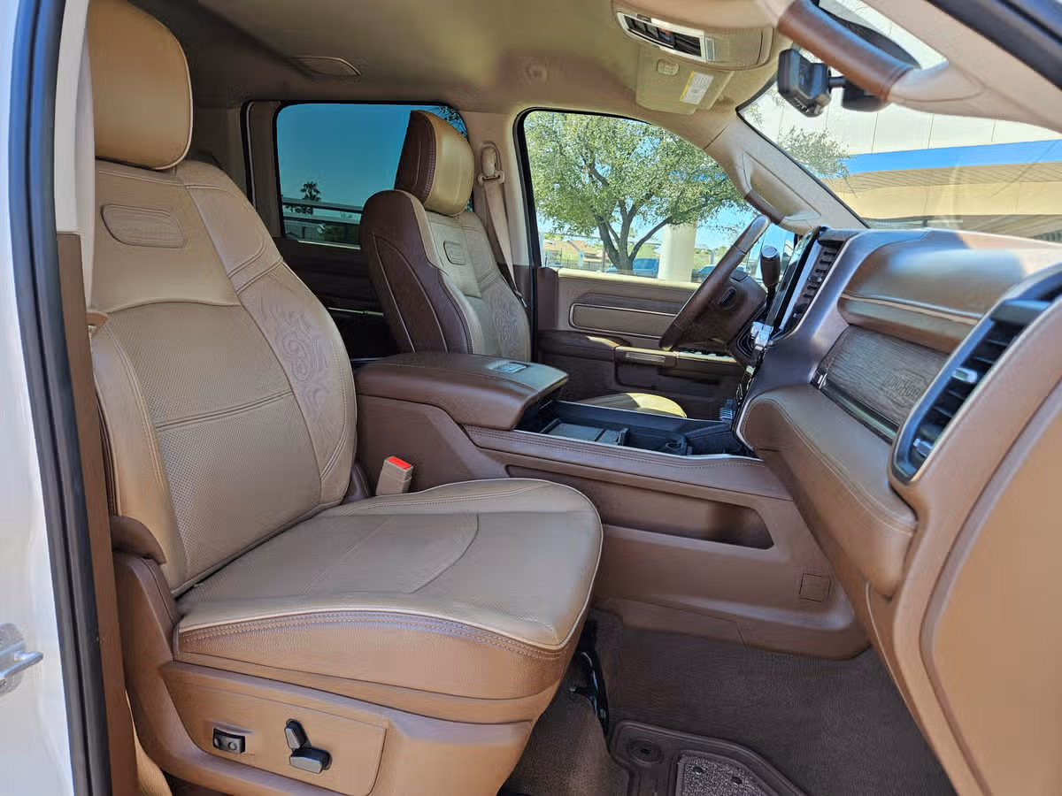 2022 Ram 3500 Limited Longhorn Image 29