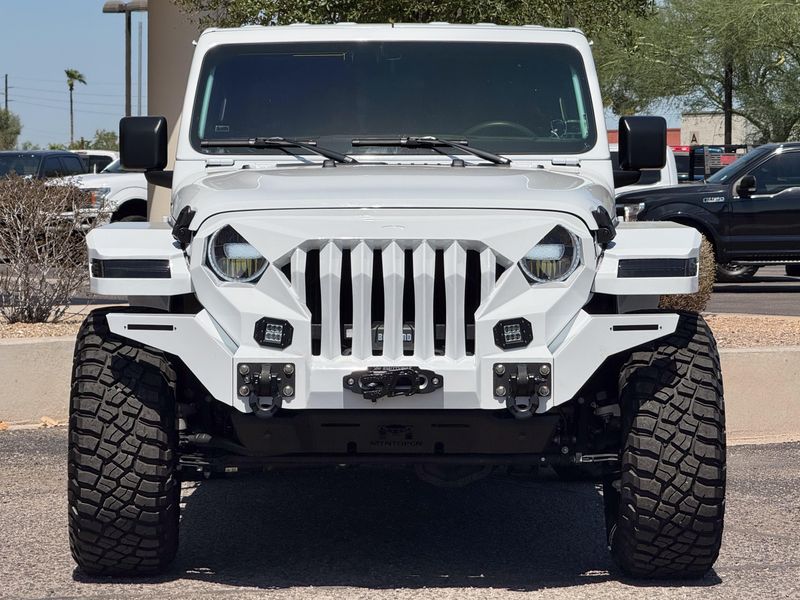 2025 Jeep Gladiator Sport photo 2