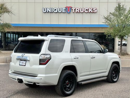 2015 Toyota 4Runner Limited Lower Image 3