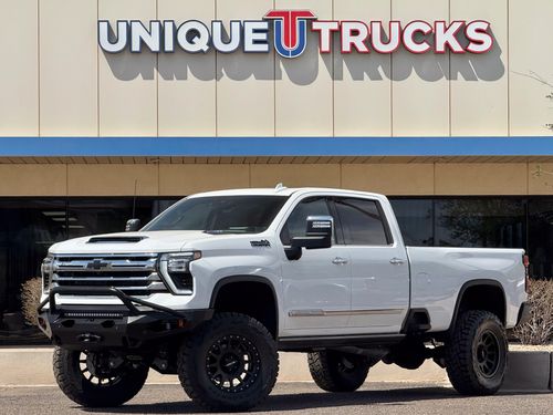 339884 - 2024 Chevrolet Silverado 3500HD High Country Crew Cab