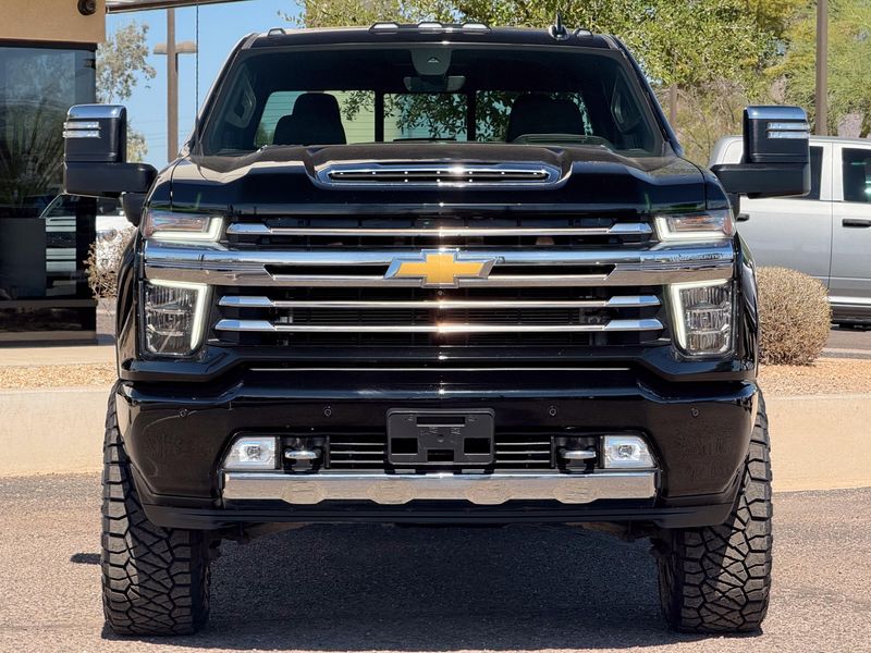 2021 Chevrolet Silverado 3500HD High Country photo 2