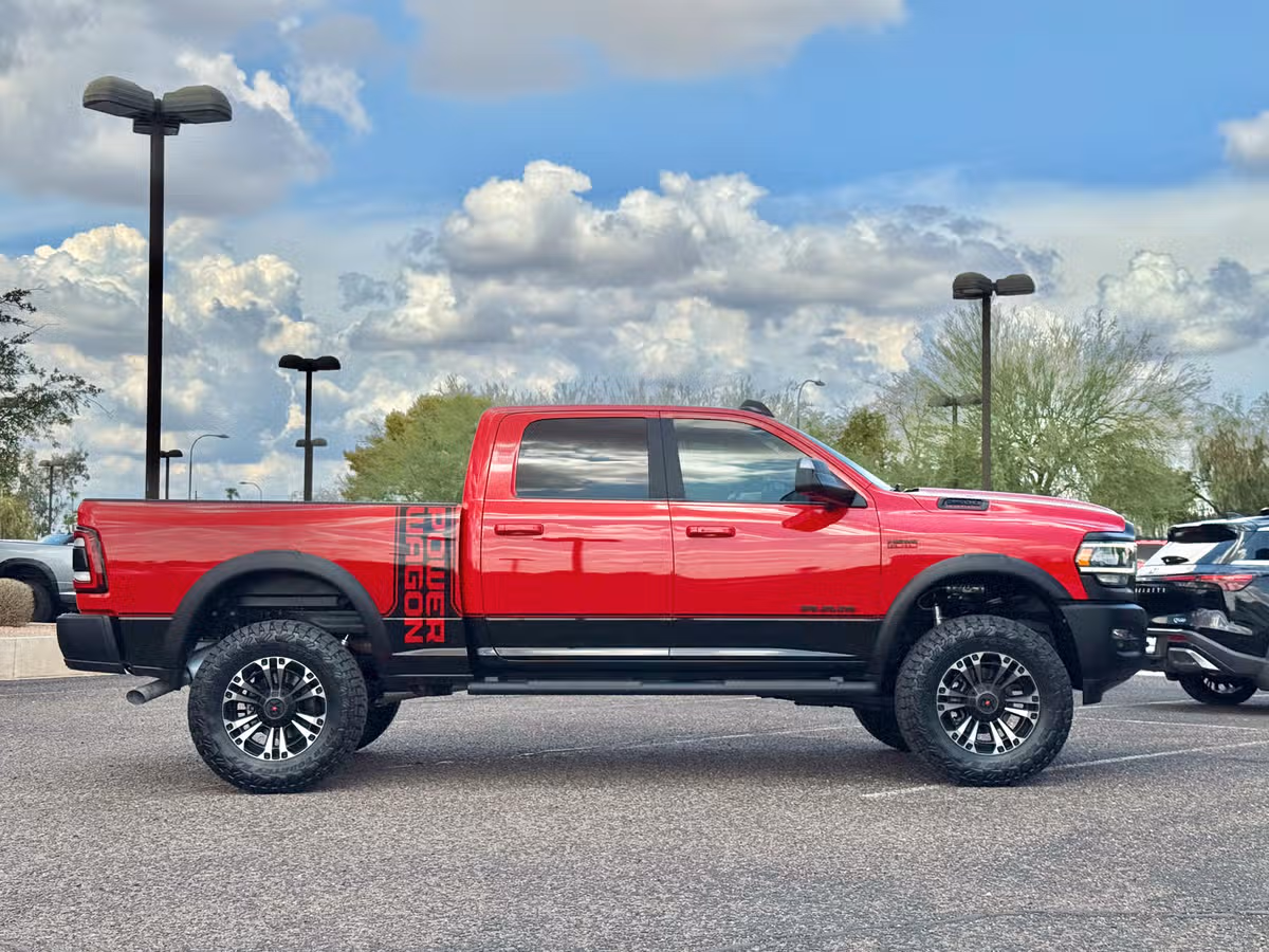 2020 Ram 2500 Power Wagon Crew Cab Image 6