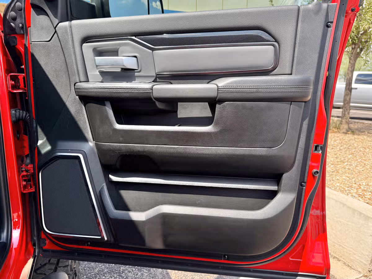 2020 Ram 2500 Power Wagon Crew Cab Image 31