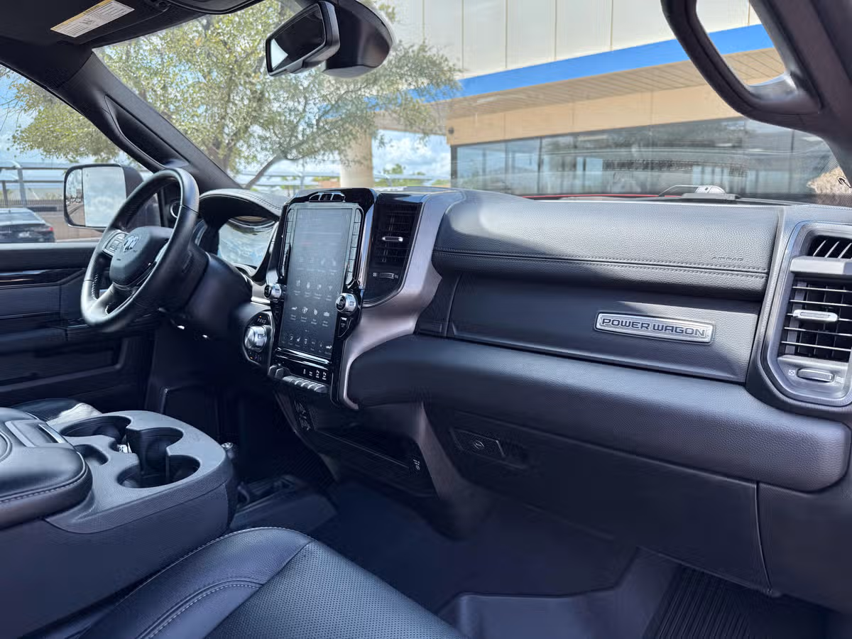 2020 Ram 2500 Power Wagon Crew Cab Image 32