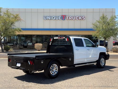 2019 Chevrolet Silverado 3500HD LTZ Crew Cab Lower Image 3
