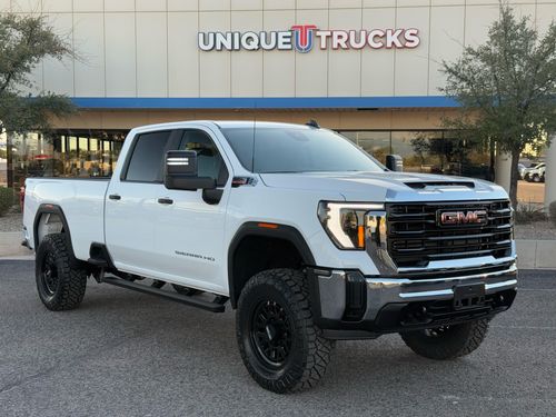 2025 GMC Sierra 3500HD Pro Crew Cab Lower Image 1