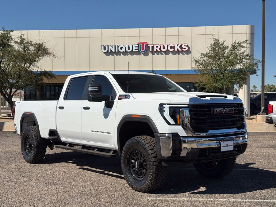 2025 GMC Sierra 3500HD Pro