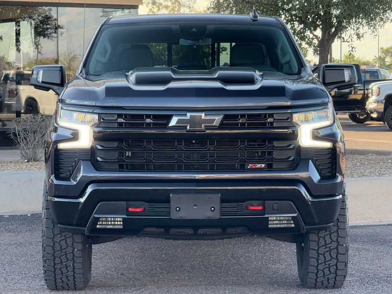 2022 Chevrolet Silverado 1500 LT Trail Boss photo 2