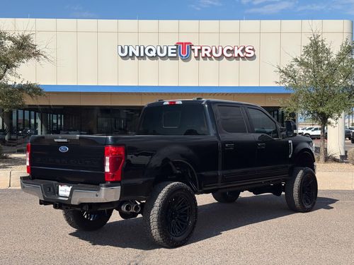 2022 Ford F-250 Super Duty Lariat Crew Cab Lower Image 3