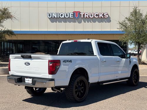 2024 Ford F-150 XLT SuperCrew Lower Image 3