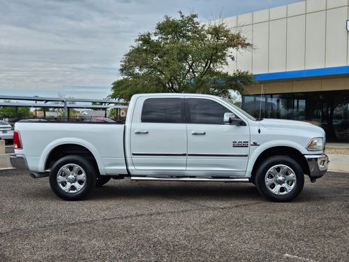 2015 Ram 2500 Laramie Crew Cab Lower Image 3