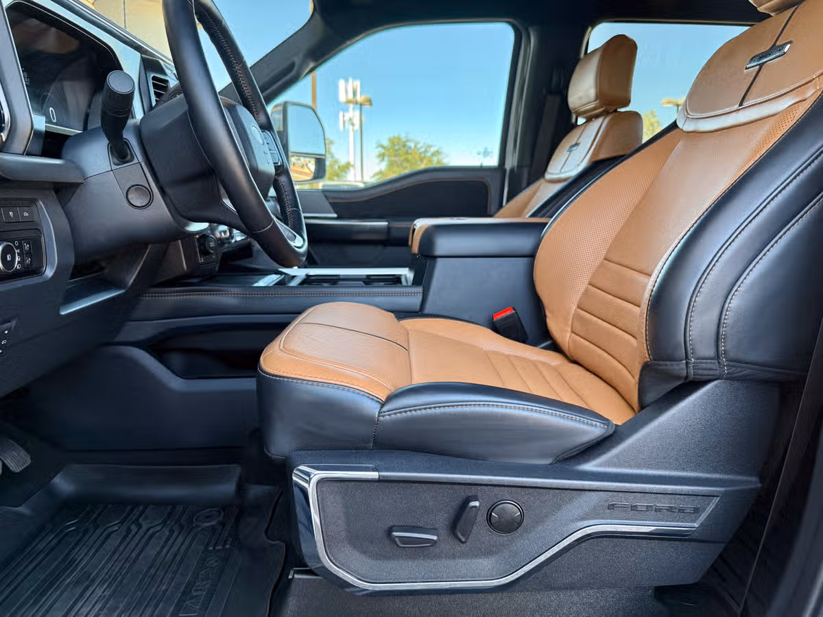 2023 Ford F-350 Super Duty Platinum Image 20