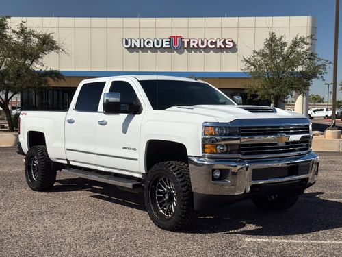 2018 Chevrolet Silverado 2500HD LTZ Crew Cab Lower Image 1