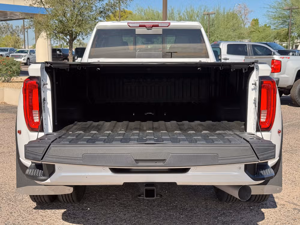 2020 GMC Sierra 3500HD Denali Image 9