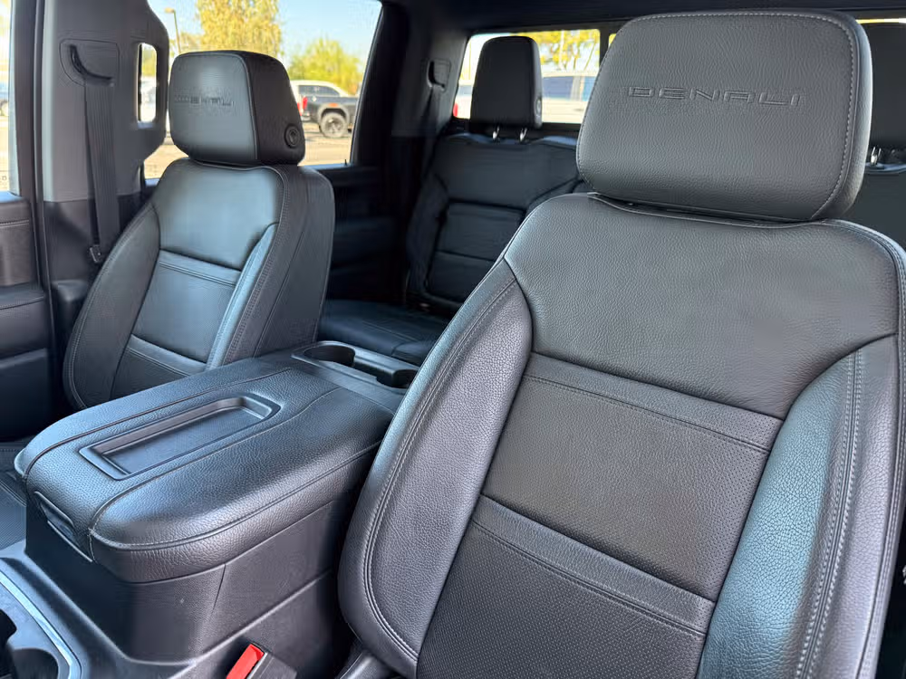 2020 GMC Sierra 3500HD Denali Image 21