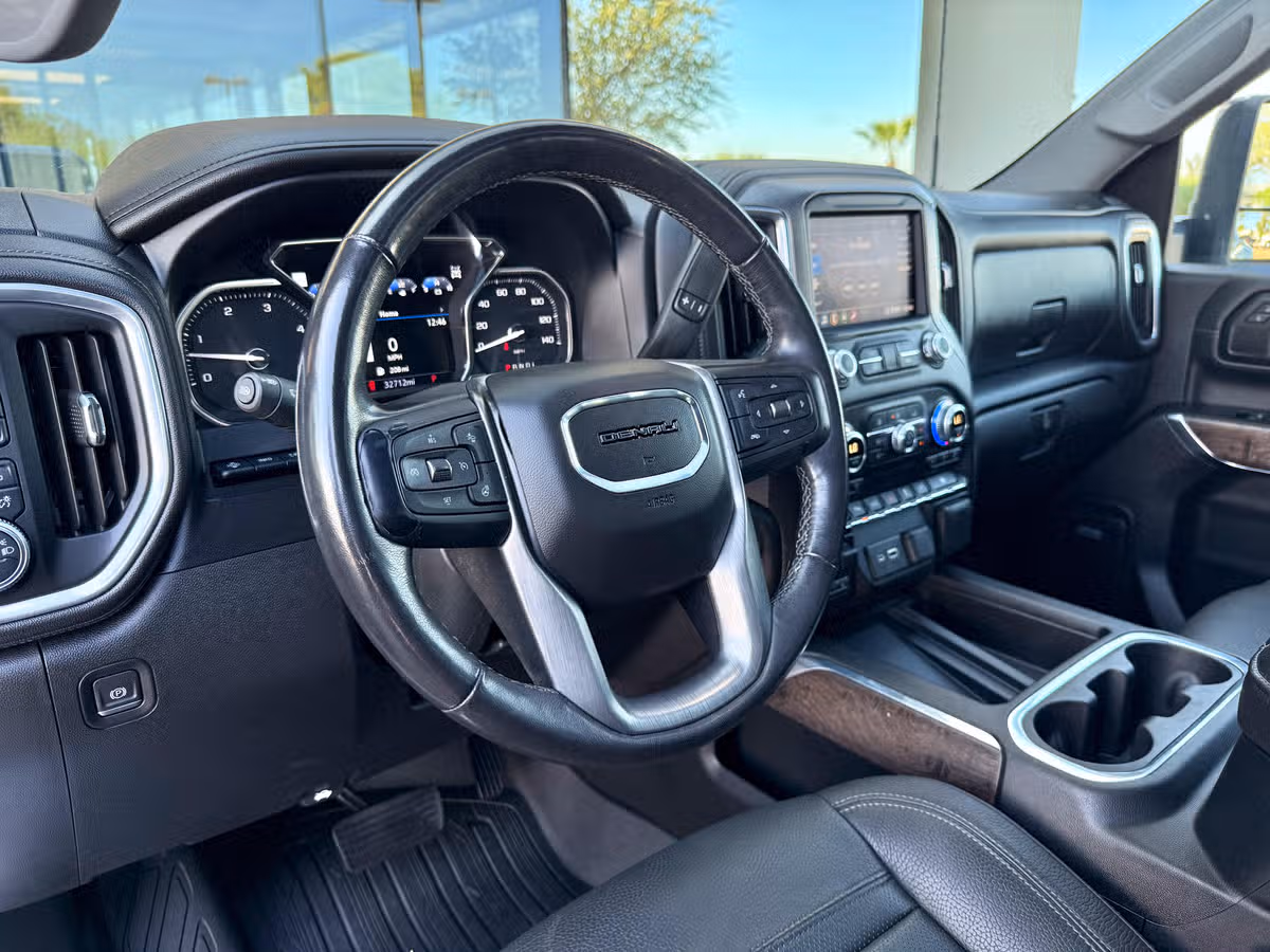 2020 GMC Sierra 3500HD Denali Image 19