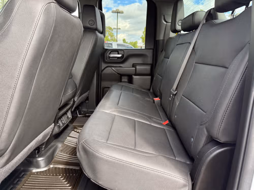 2025 GMC Sierra 3500HD Pro Image 23