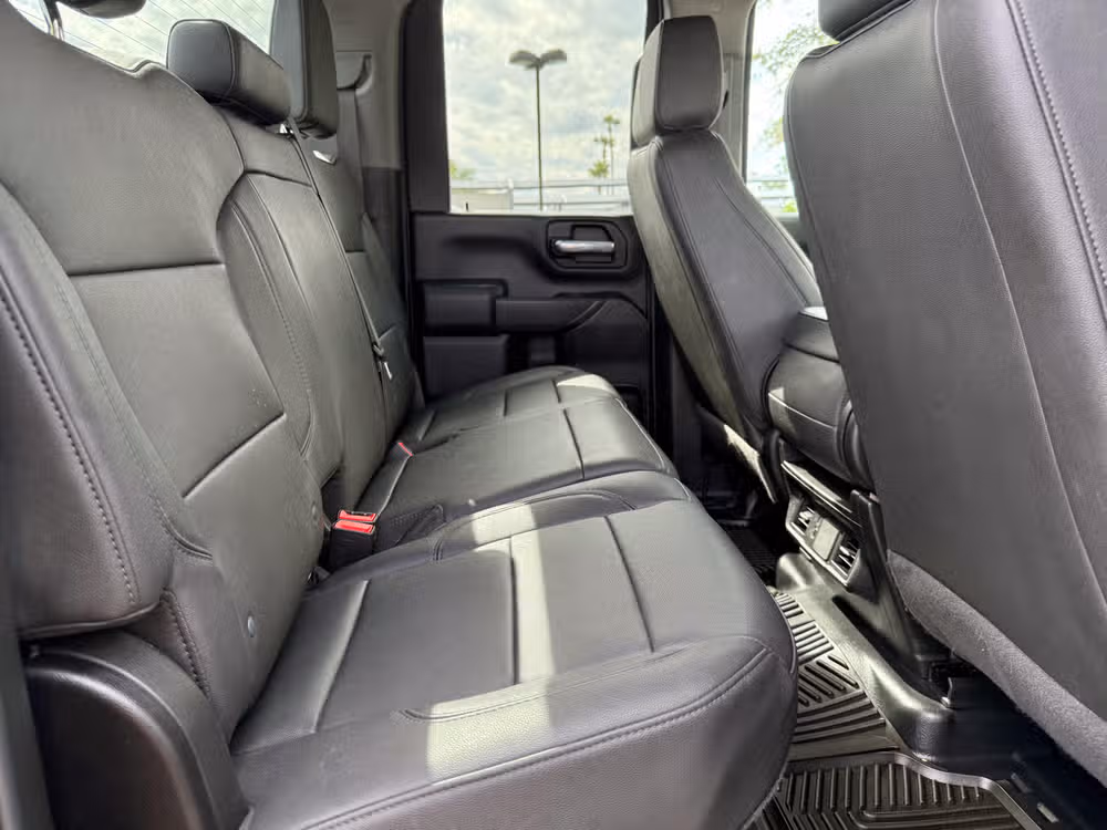2025 GMC Sierra 3500HD Pro Image 27