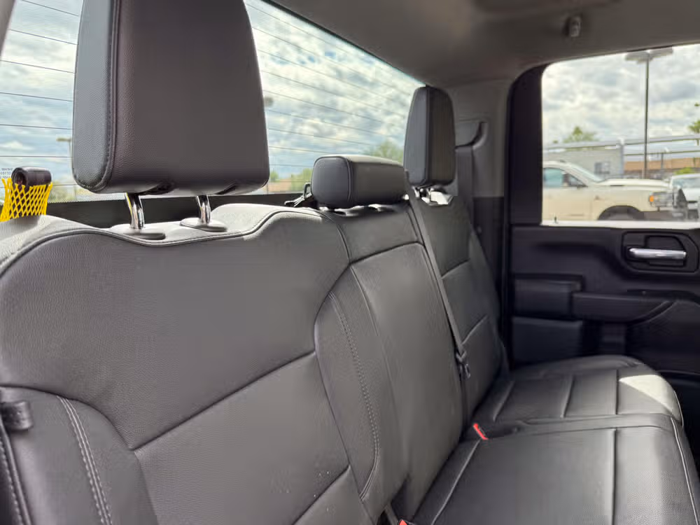 2025 GMC Sierra 3500HD Pro Image 28