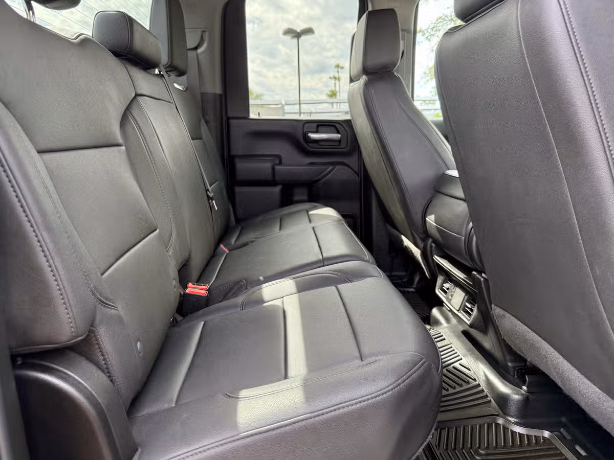2025 GMC Sierra 3500HD Pro Image 27