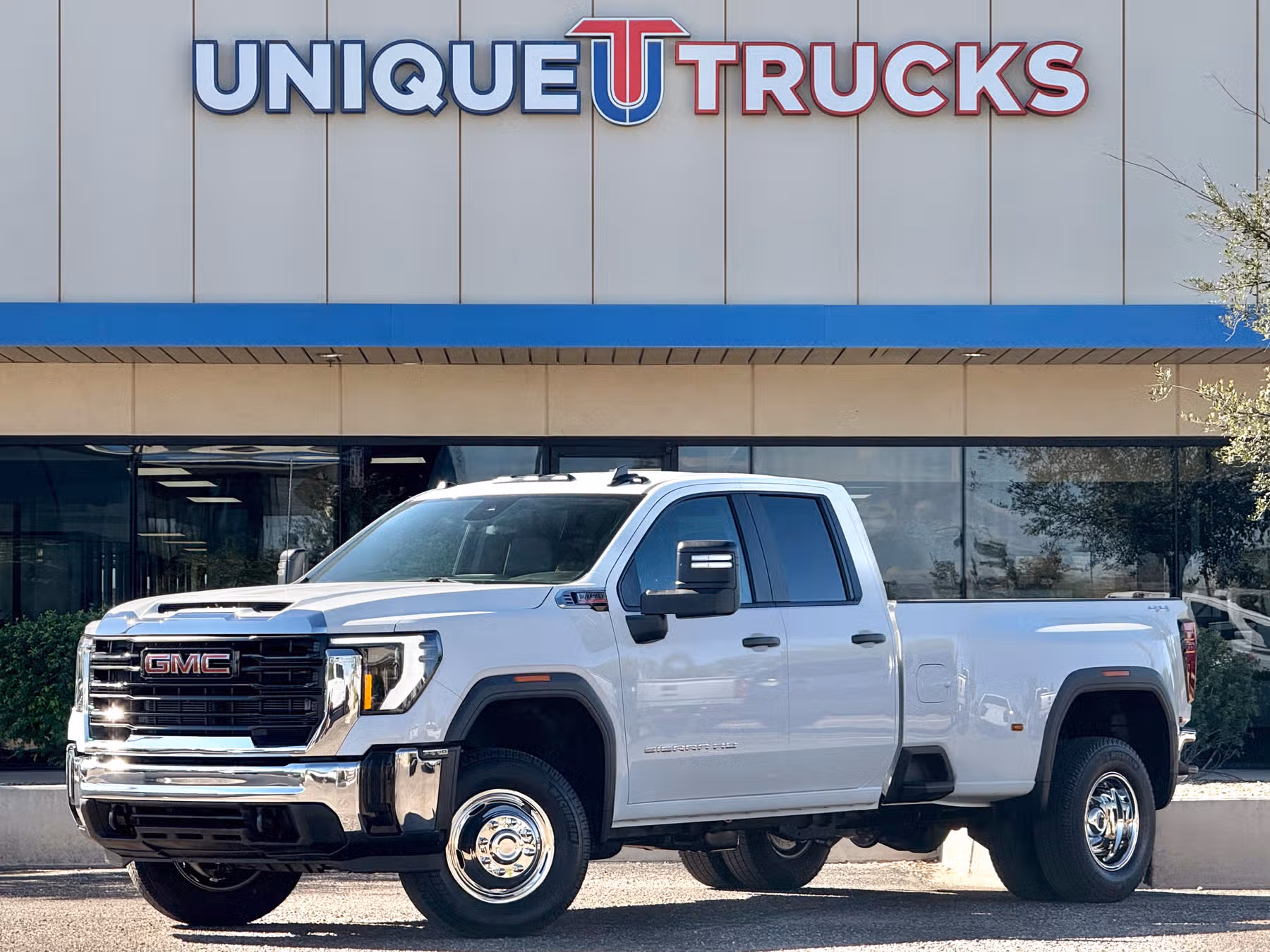 2025 GMC Sierra 3500HD Pro