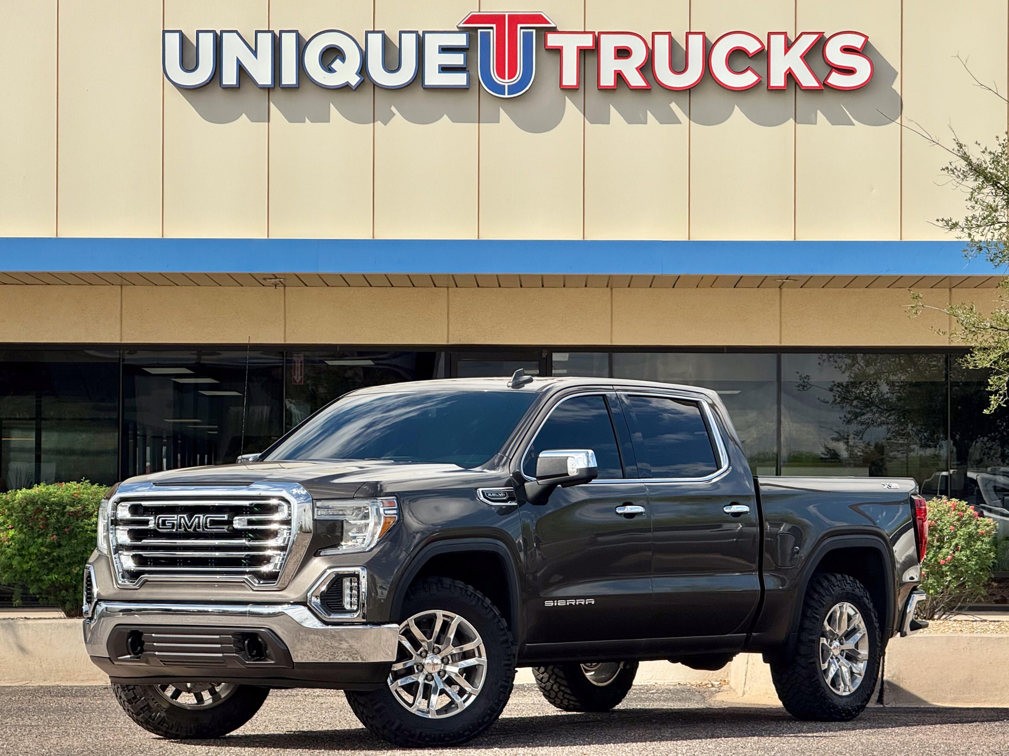 2019 GMC Sierra 1500 SLT's photo