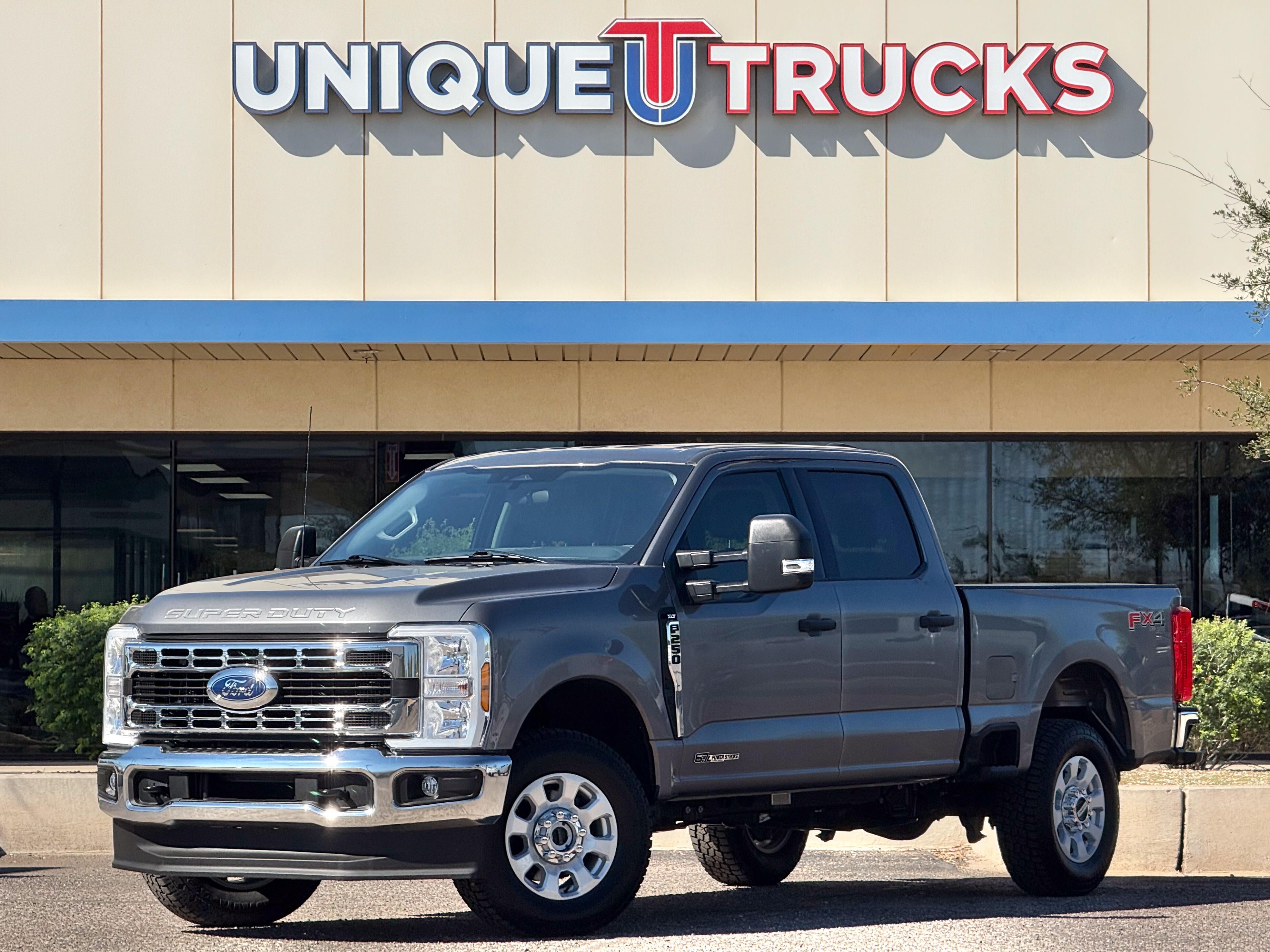 2024 Ford F-250 Super Duty XLT's photo