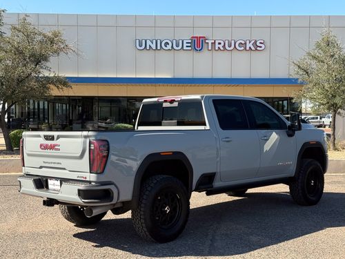 2025 GMC Sierra 3500HD AT4 Lower Image 3