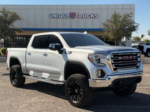 2020 GMC Sierra 1500 SLT Lower Image 1
