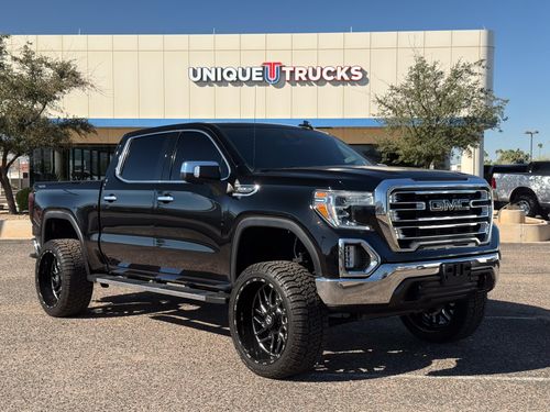 2019 GMC Sierra 1500 SLT Lower Image 1