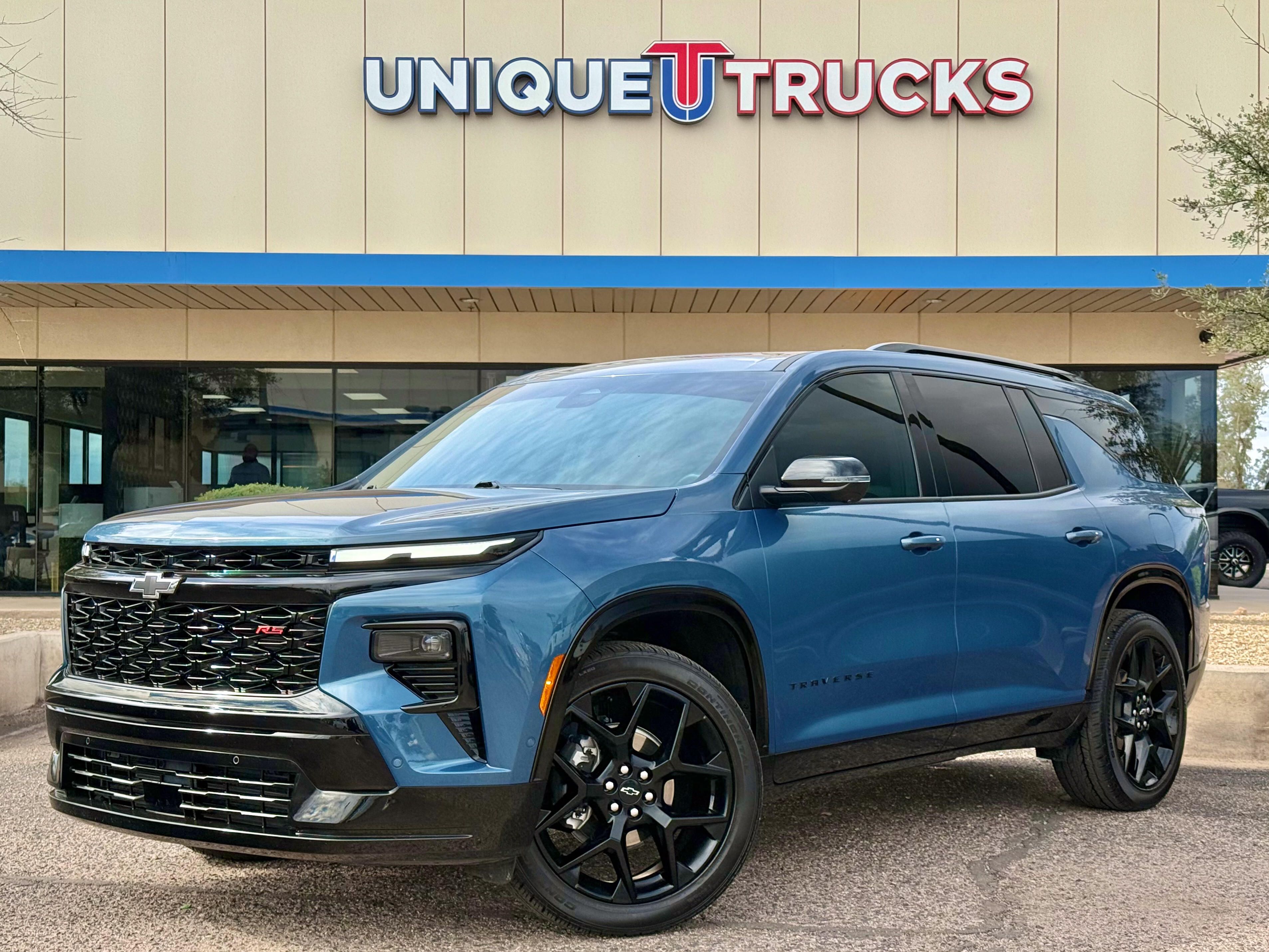 2024 Chevrolet Traverse RS's photo