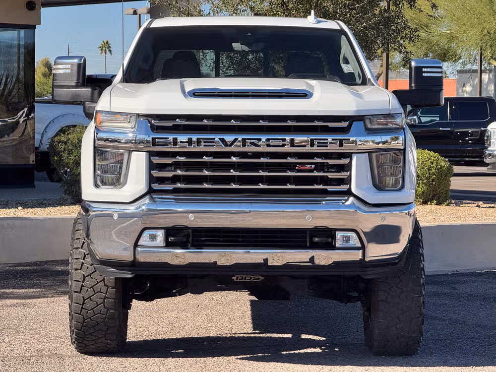 2020 Chevrolet Silverado 3500HD LTZ Image 3