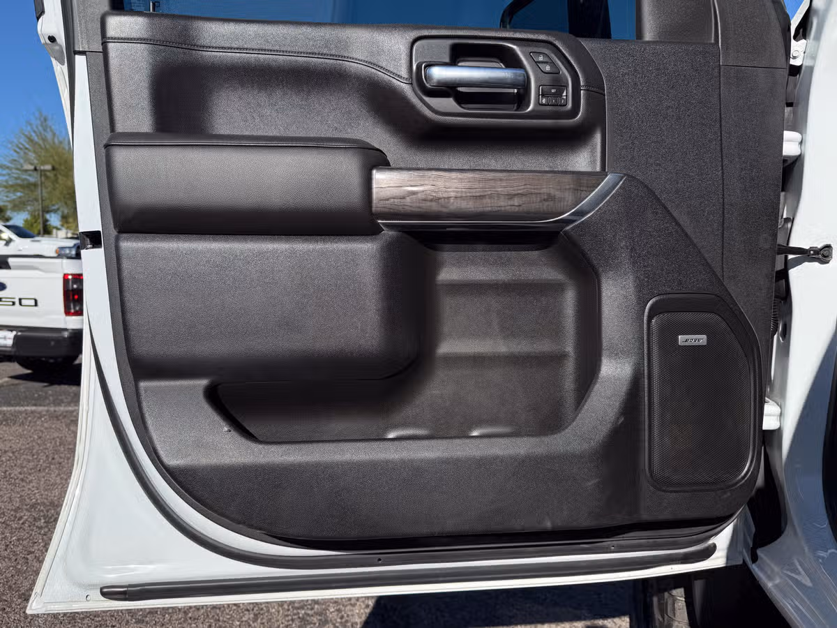2020 Chevrolet Silverado 3500HD LTZ Image 19