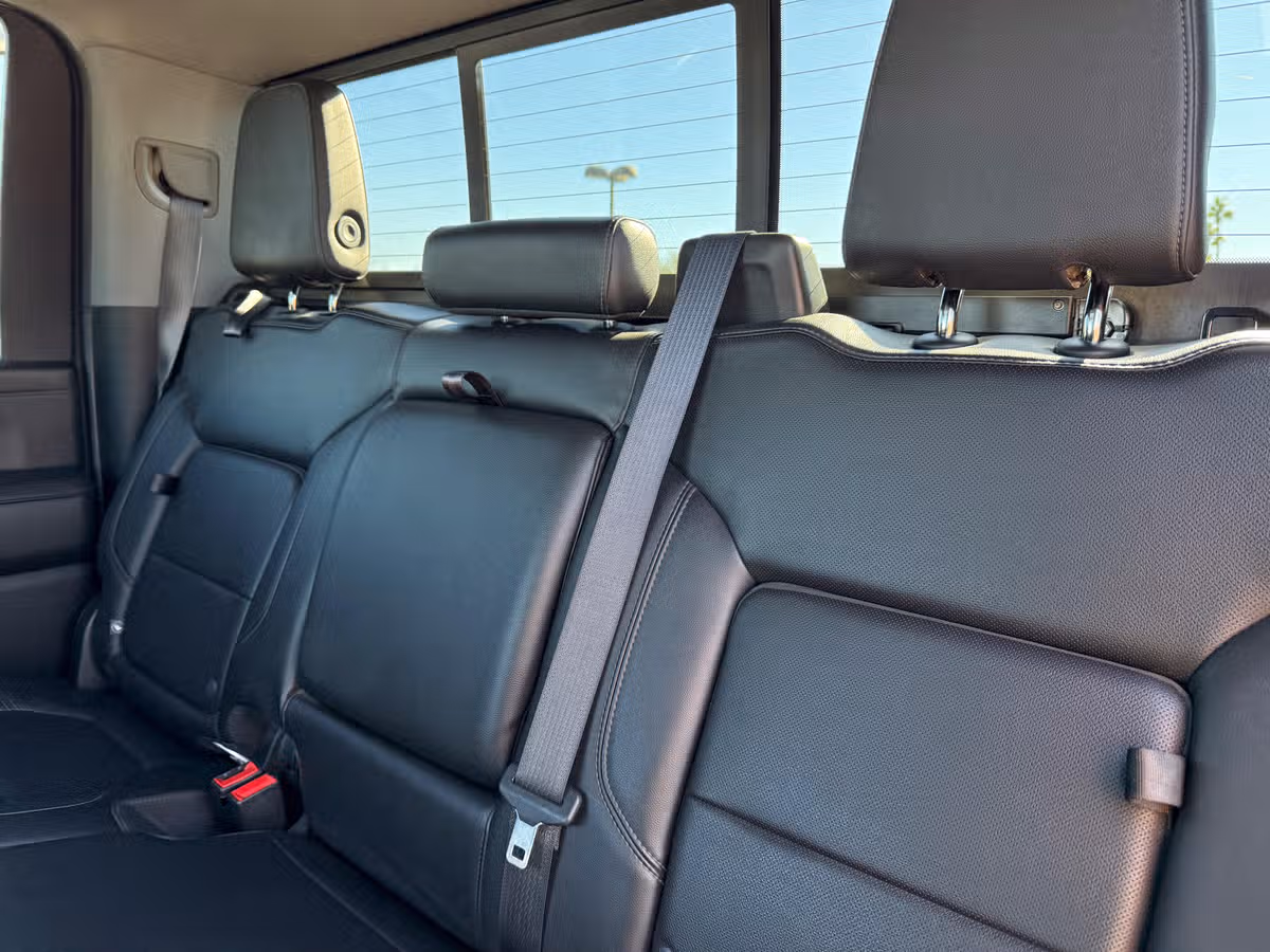 2020 Chevrolet Silverado 3500HD LTZ Image 27