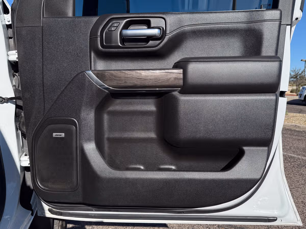 2020 Chevrolet Silverado 3500HD LTZ Image 32