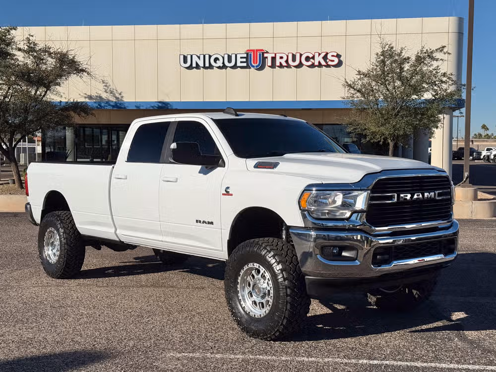 2020 Ram 3500 Big Horn Image 5