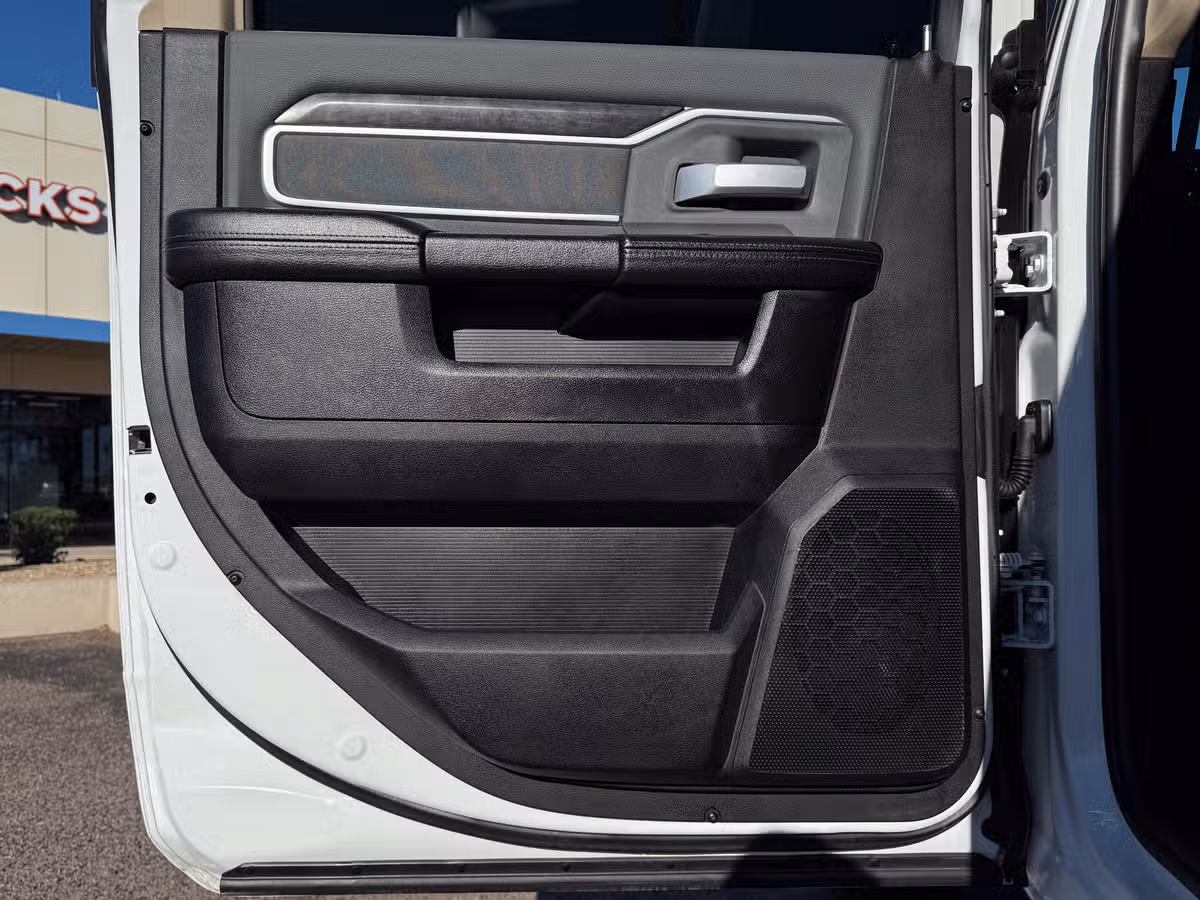 2020 Ram 3500 Big Horn Image 21