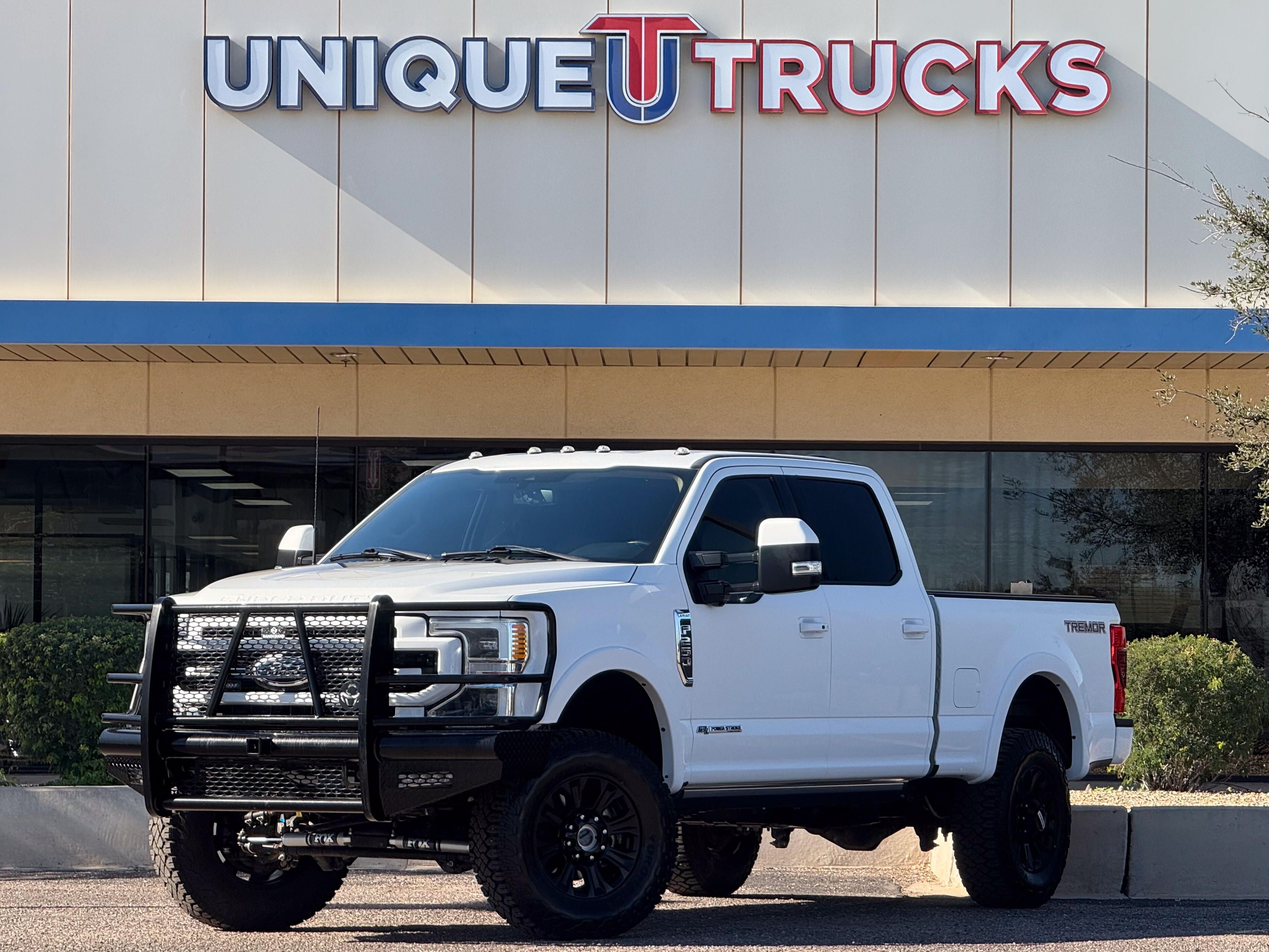 2022 Ford F-250 Super Duty Lariat's photo