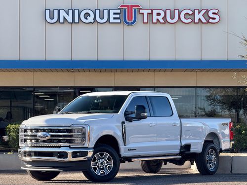 D00740 - 2025 Ford F-350 Super Duty Lariat